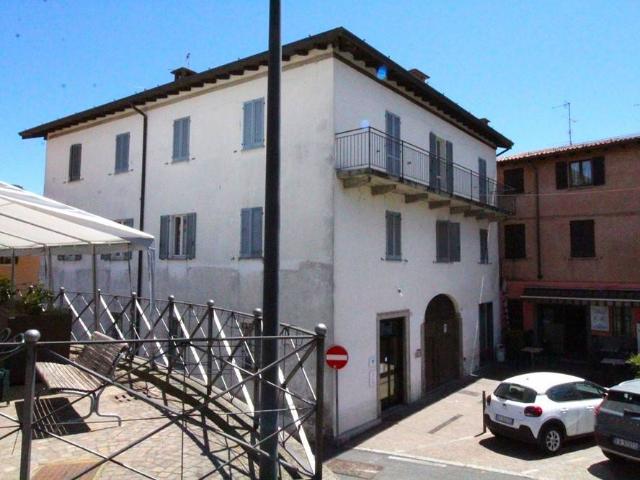 Appartamento in vendita a Guanzate CO