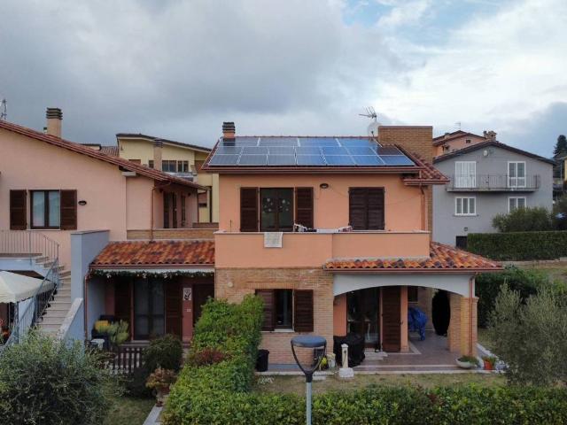 Appartamento in vendita a Gualdo Tadino PG