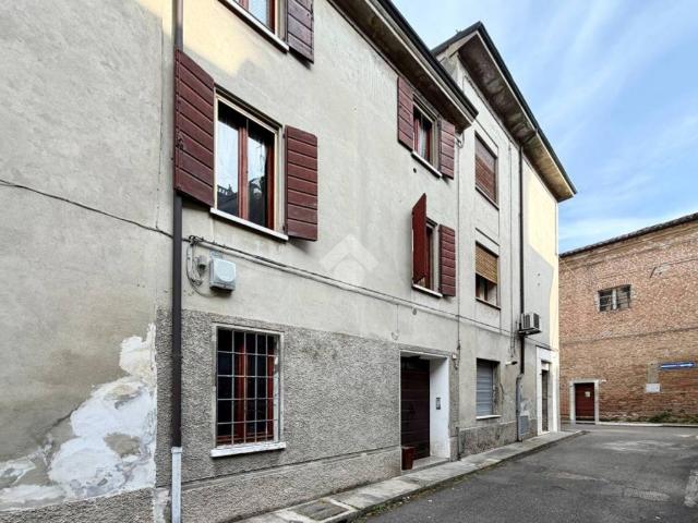 Appartamento in vendita a Guastalla RE