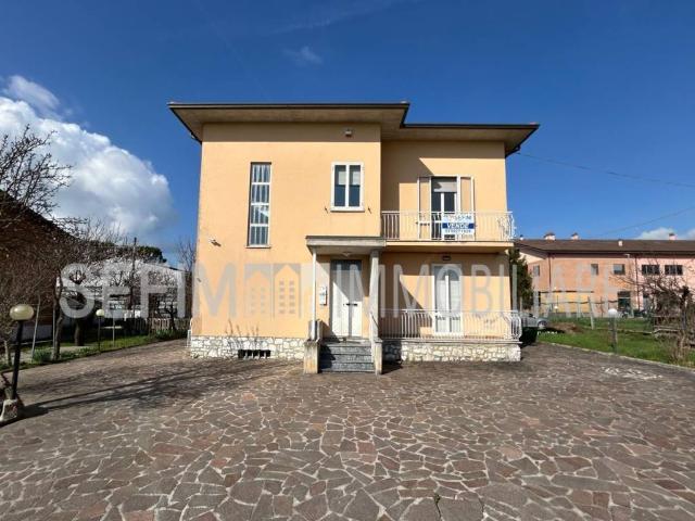 Appartamento in vendita a Gubbio PG