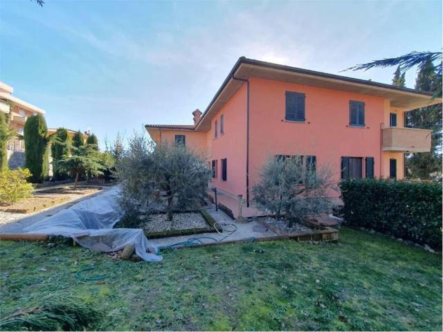 Appartamento in vendita a Gubbio PG