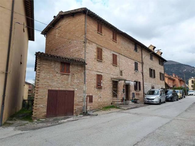 Appartamento in vendita a Gubbio PG