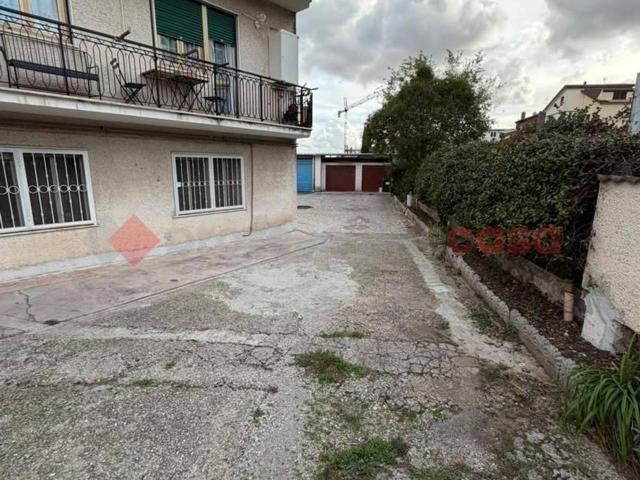 Appartamento in vendita a Guidonia Montecelio