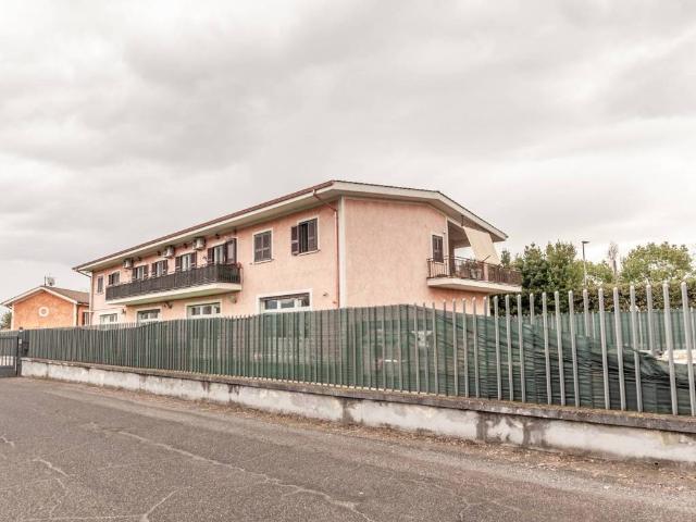 Appartamento in vendita a Guidonia Montecelio RM