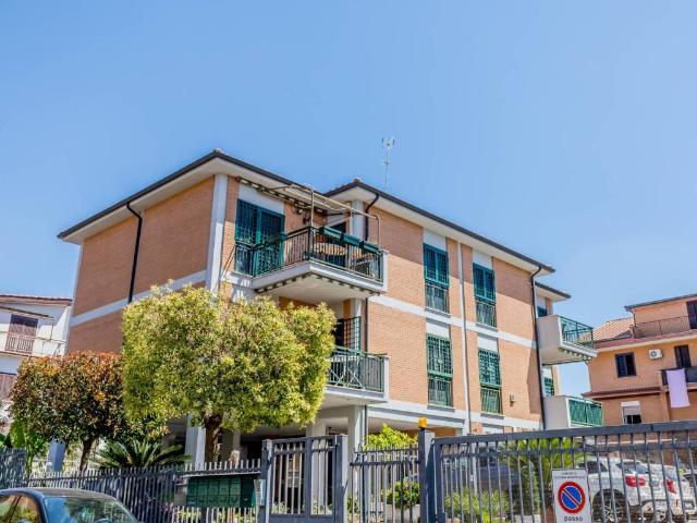 Appartamento in vendita a Guidonia Montecelio RM