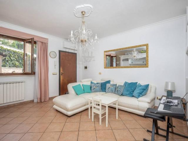 Appartamento in vendita a Guidonia Montecelio RM