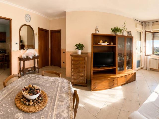 Appartamento in vendita a Guidonia Montecelio RM