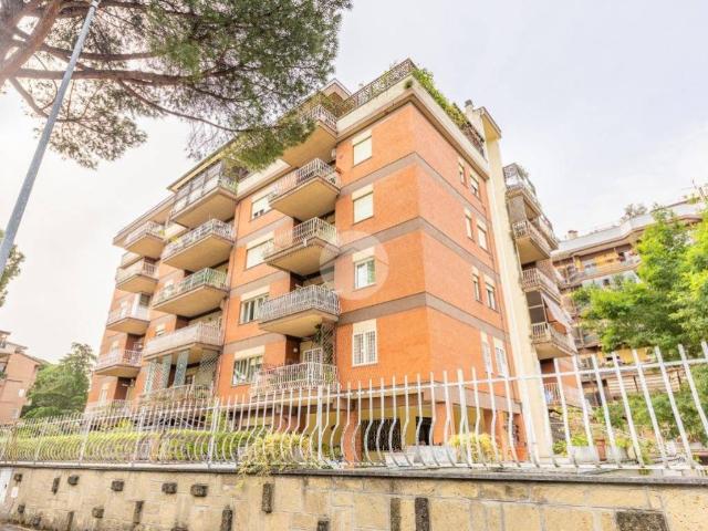 Appartamento in vendita a Guidonia Montecelio RM
