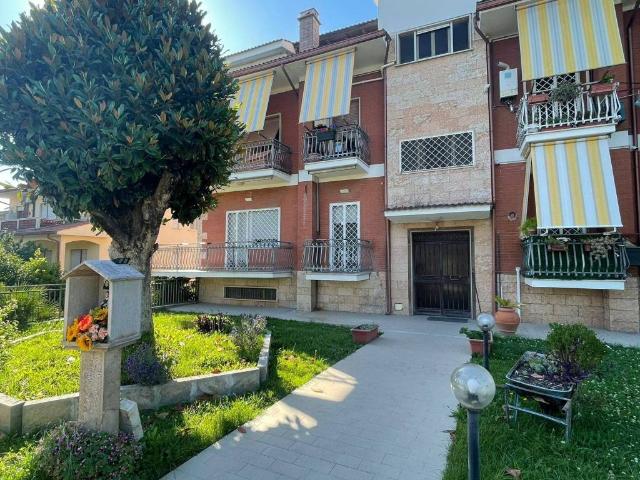 Appartamento in vendita a Guidonia Montecelio RM