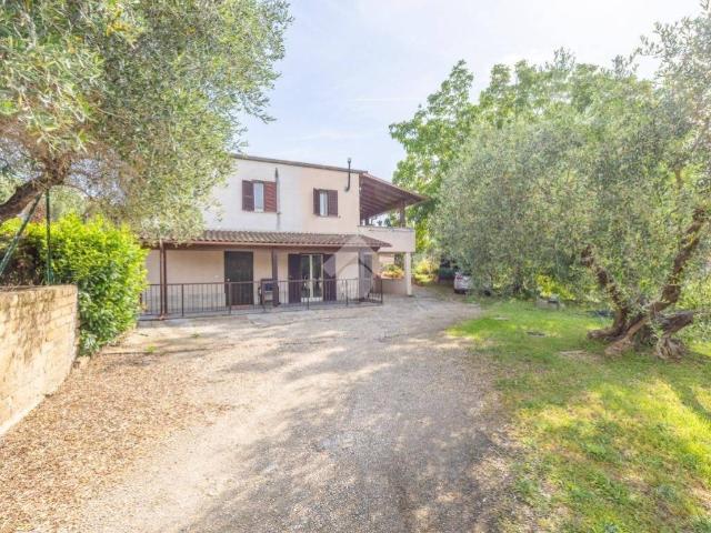 Appartamento in vendita a Guidonia Montecelio RM