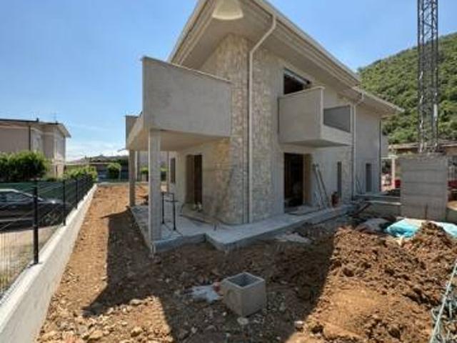 Appartamento in vendita a Gussago BS