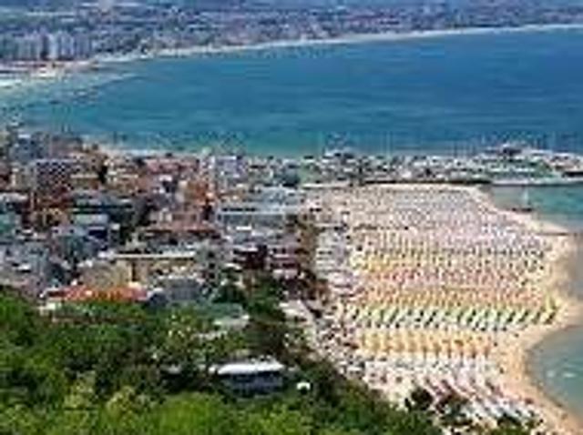 Appartamento in vendita a Gabicce Mare PU