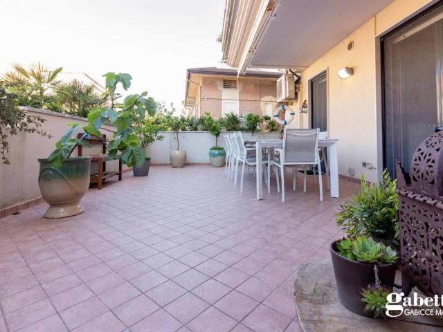 Appartamento in vendita a Gabicce Mare PU