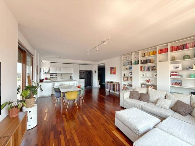 Appartamento in vendita a Gallarate VA