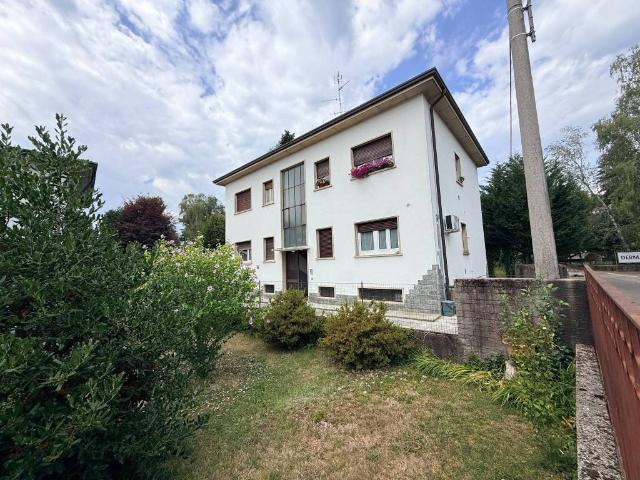 Appartamento in vendita a Gallarate VA