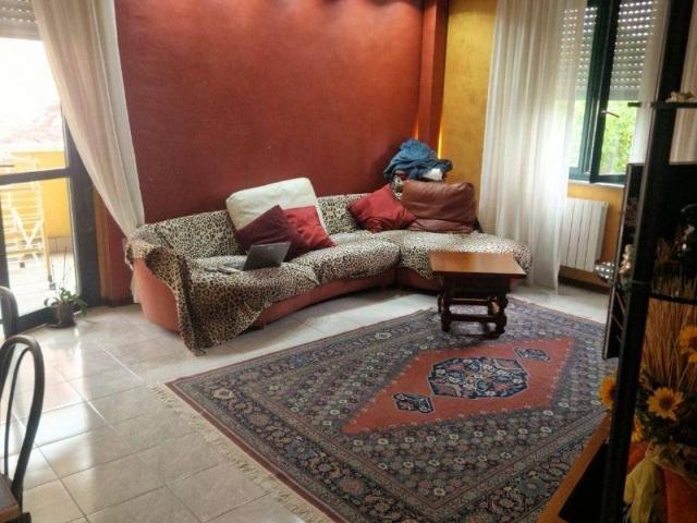 Appartamento in vendita a Gallarate VA
