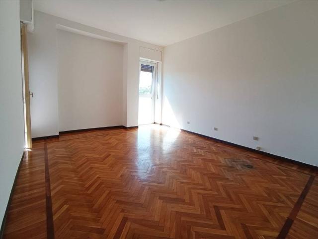 Appartamento in vendita a Gallarate VA