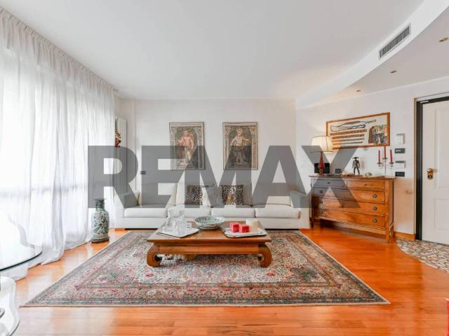 Appartamento in vendita a Gallarate VA