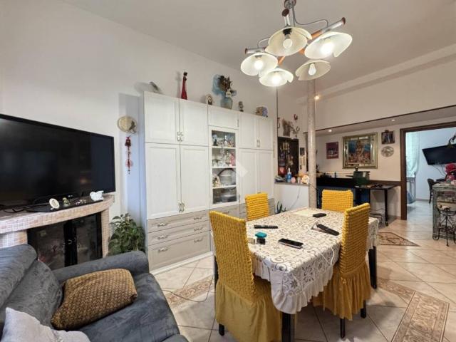 Appartamento in vendita a Galliate NO