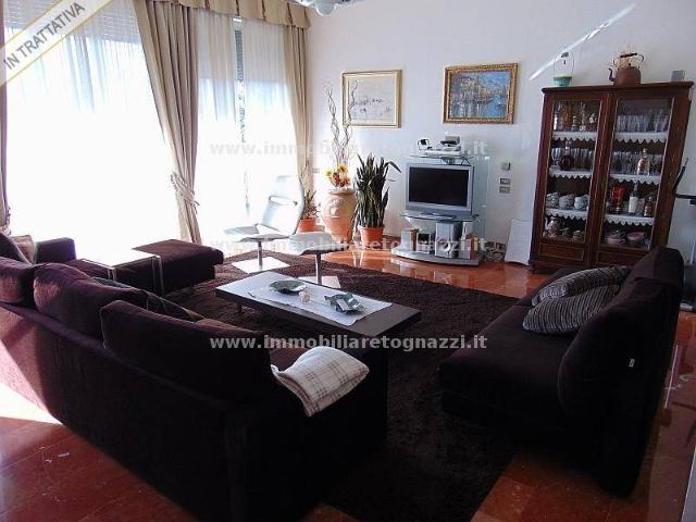 Appartamento in vendita a Gambassi Terme FI