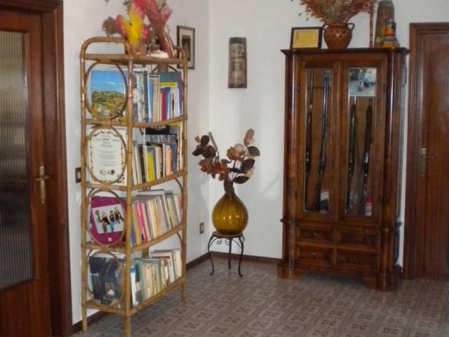 Appartamento in vendita a Gambassi Terme FI
