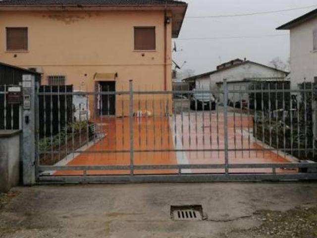 Appartamento in vendita a Gambara BS