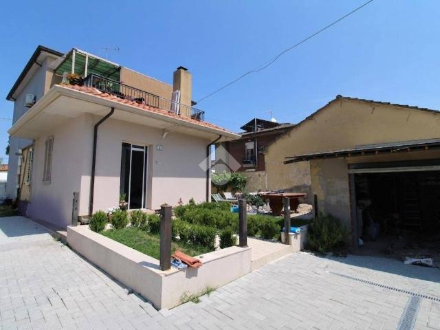 Appartamento in vendita a Gambettola FC