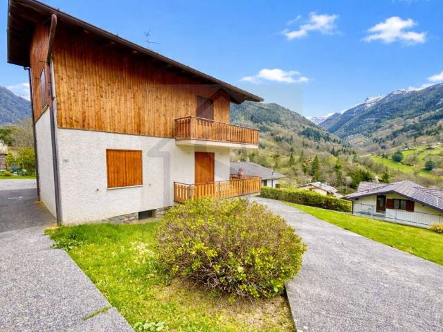 Appartamento in vendita a Gandellino BG