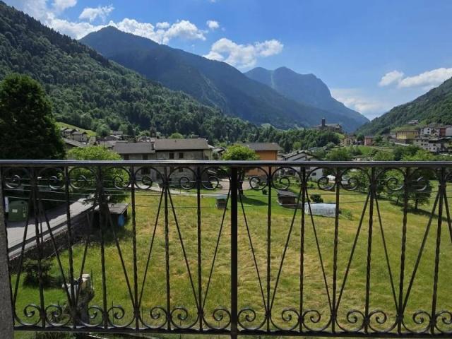 Appartamento in vendita a Gandellino BG