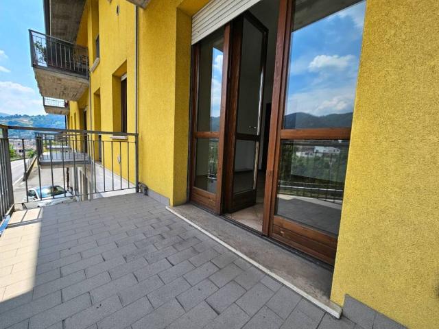 Appartamento in vendita a Gandino BG