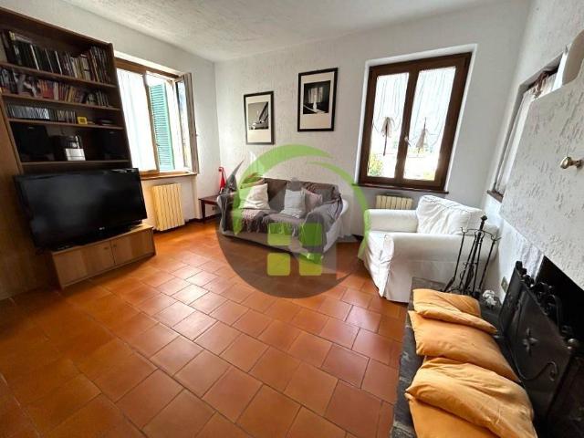 Appartamento in vendita a Gandino BG