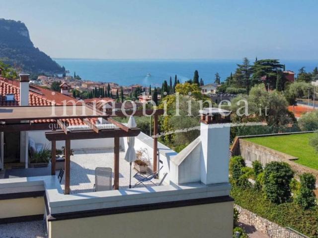 Appartamento in vendita a Garda VR