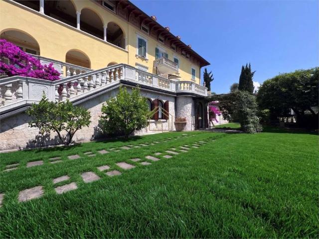 Appartamento in vendita a Gardone Riviera BS