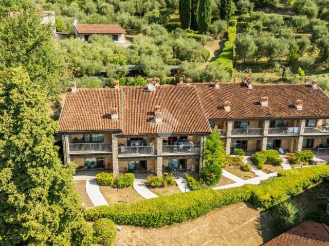 Appartamento in vendita a Gardone Riviera BS