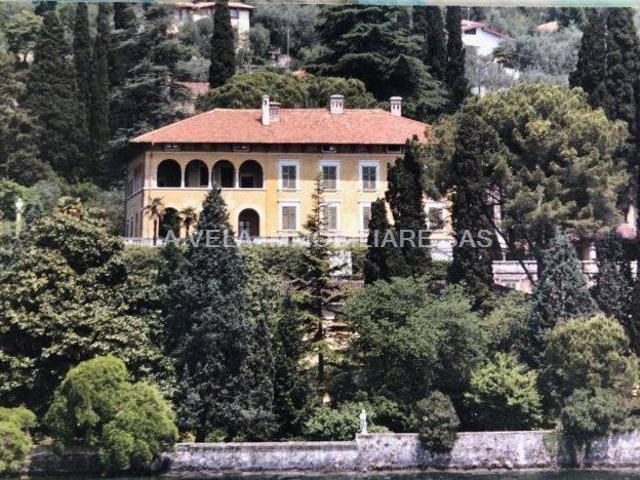 Appartamento in vendita a Gardone Riviera BS