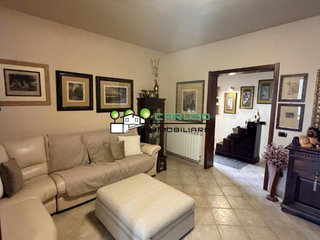 APPARTAMENTO in VENDITA a GAVORRANO BAGNO DI GAVORRANO di 5 vani