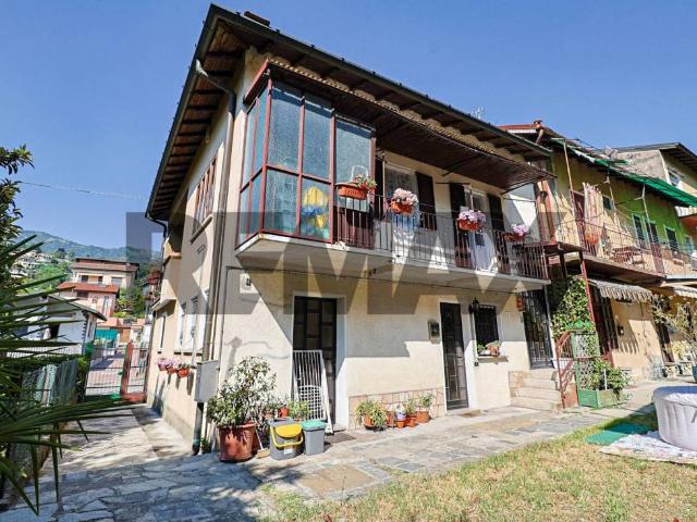 Appartamento in vendita a Gavirate VA