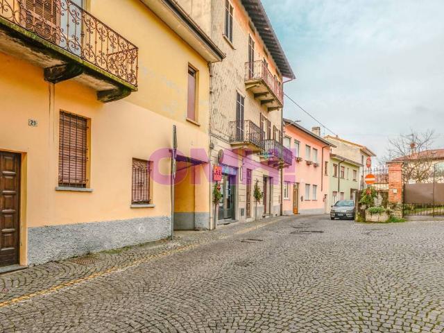 Appartamento in vendita a Gavirate VA