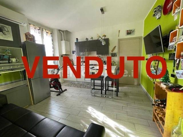 Appartamento in vendita a Gazzada Schianno VA