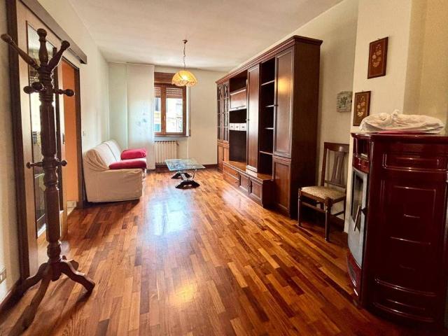 Appartamento in vendita a Gazzaniga BG