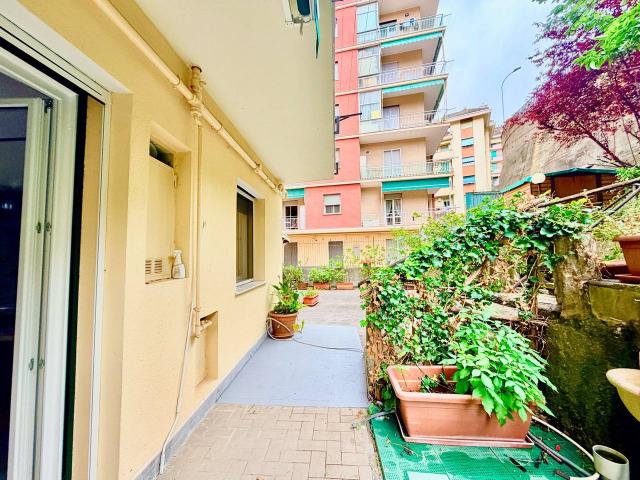 Appartamento in vendita a Genova