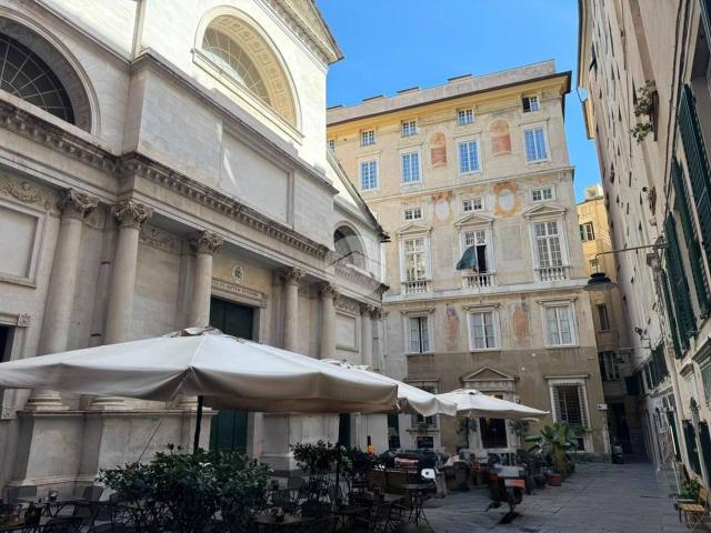 Appartamento in vendita a Genova
