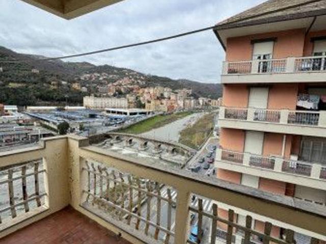 Appartamento in vendita a Genova