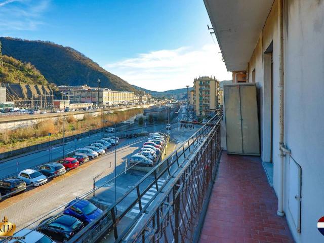 Appartamento in vendita a Genova