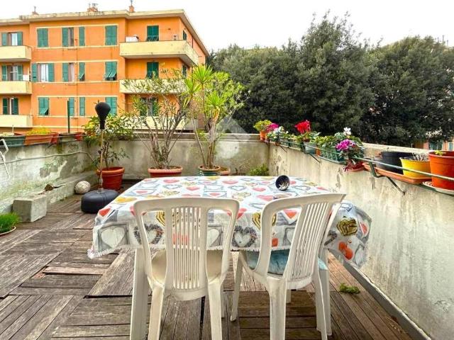 Appartamento in vendita a Genova