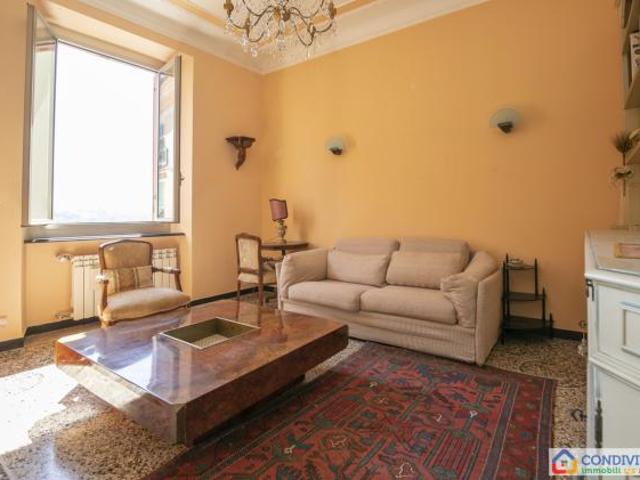 Appartamento in vendita a Genova