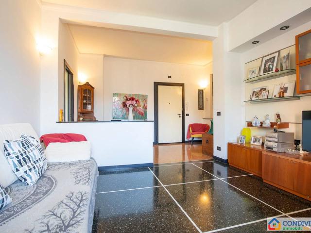 Appartamento in vendita a Genova