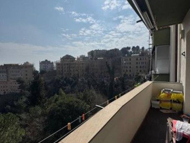 Appartamento in vendita a Genova