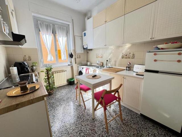 Appartamento in vendita a Genova