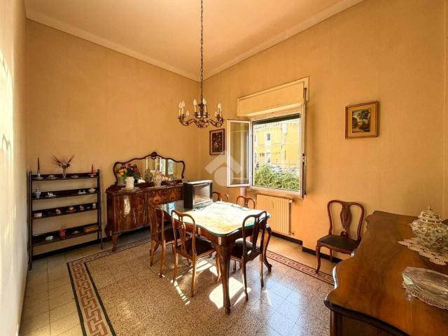 Appartamento in vendita a Genova